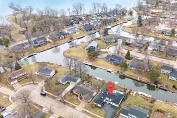 933 Starboard Ct, Oshkosh, WI 54901-2063