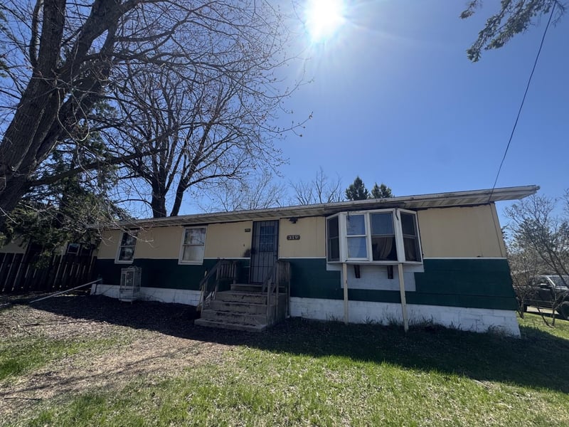 319 Algoma St, Suring, WI 54174