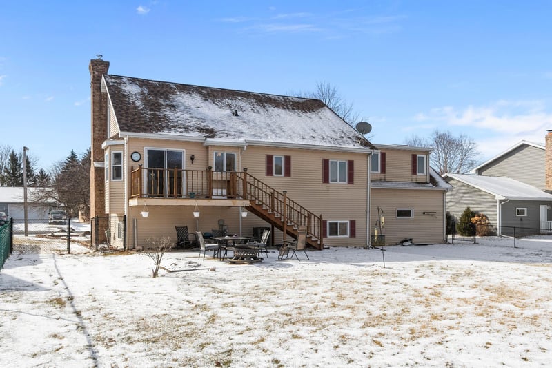 2618 Sunnyview Cir, Appleton, WI 54914