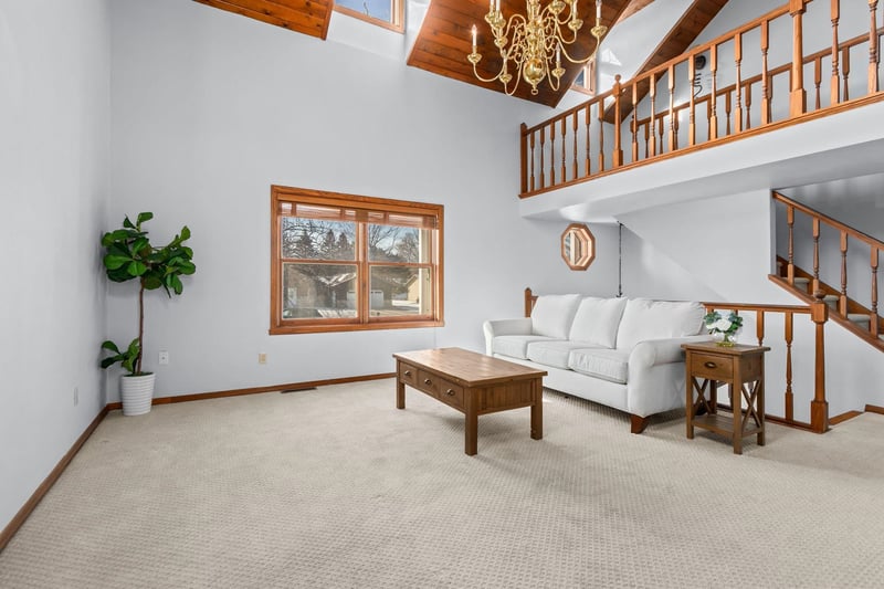 2618 Sunnyview Cir, Appleton, WI 54914