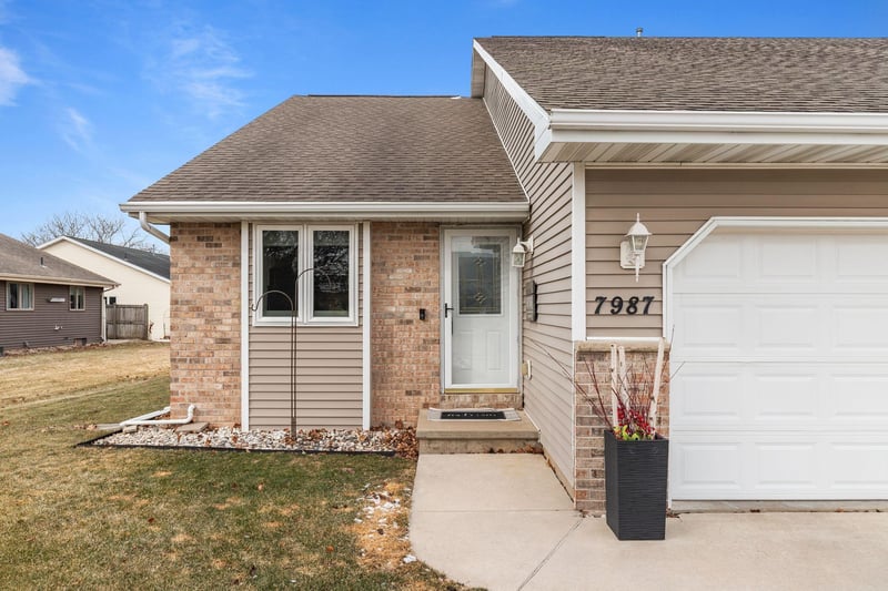 N7987 Pigeon Rd, Sherwood, WI 54169
