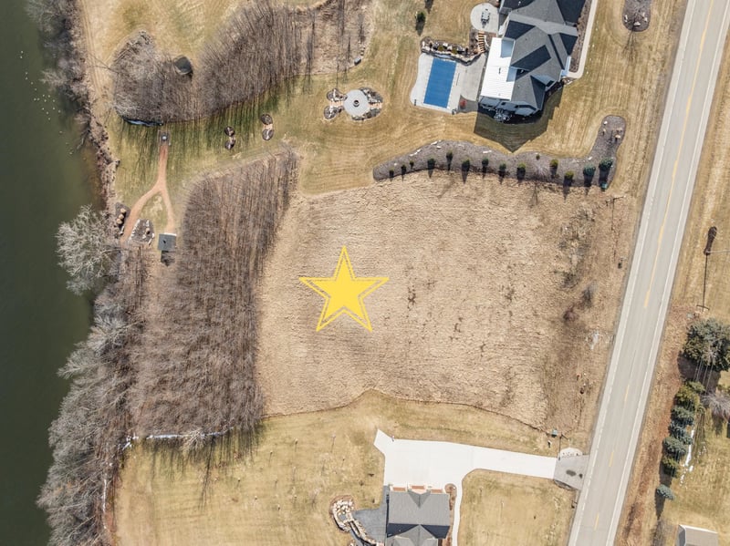 4079 Lost Dauphin Rd, Wrightstown, WI 54115