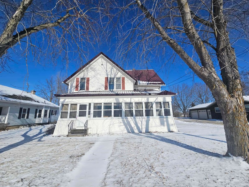 133 Main St, Gillett, WI 54124