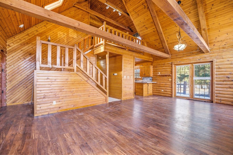 N8665 Firelane 10 , Menasha, WI 54952