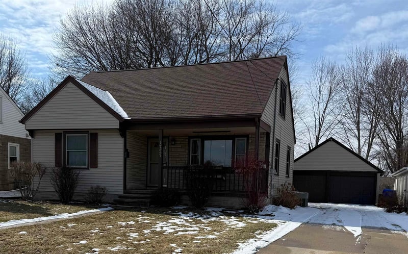 1727 Lawe St, Appleton, WI 54915