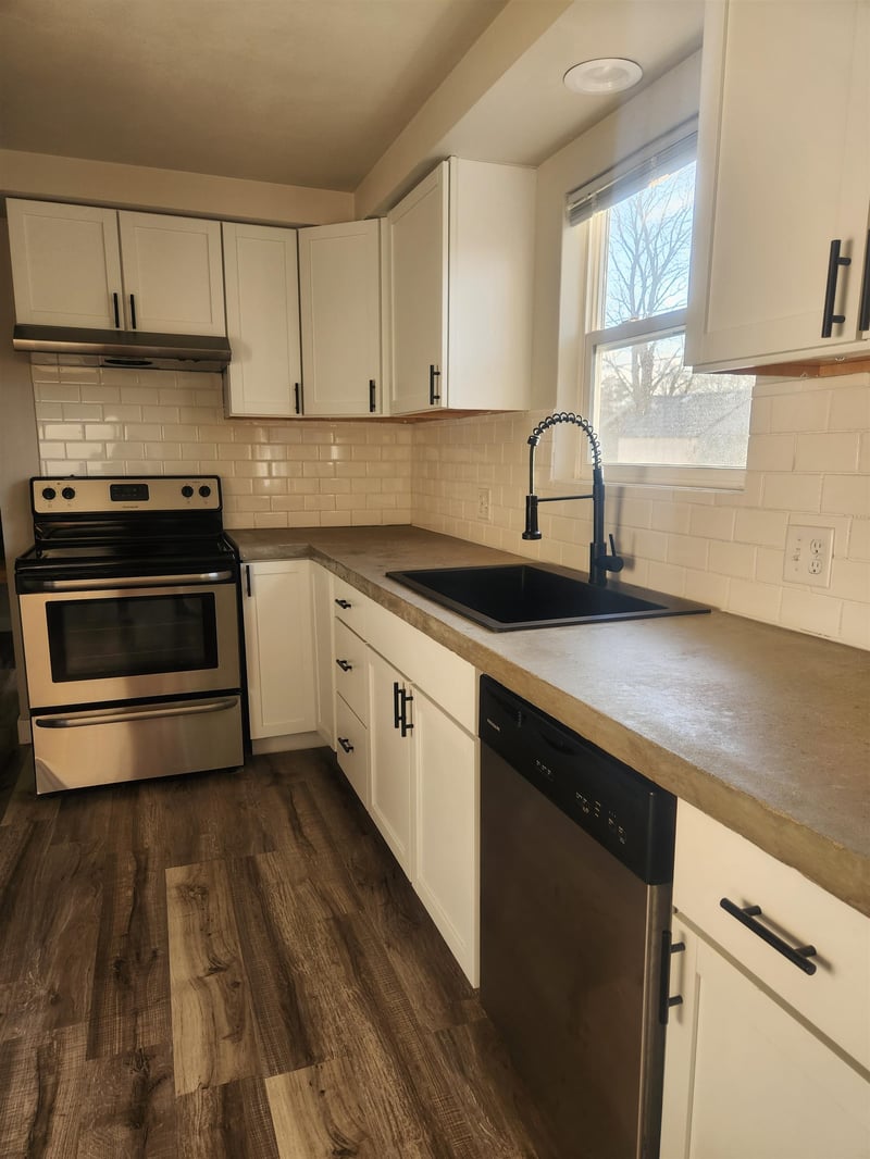 31 Linden Ln, Appleton, WI 54915