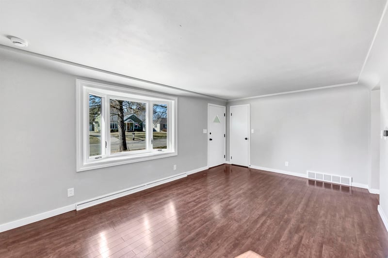 2940 Oneida St, Appleton, WI 54911