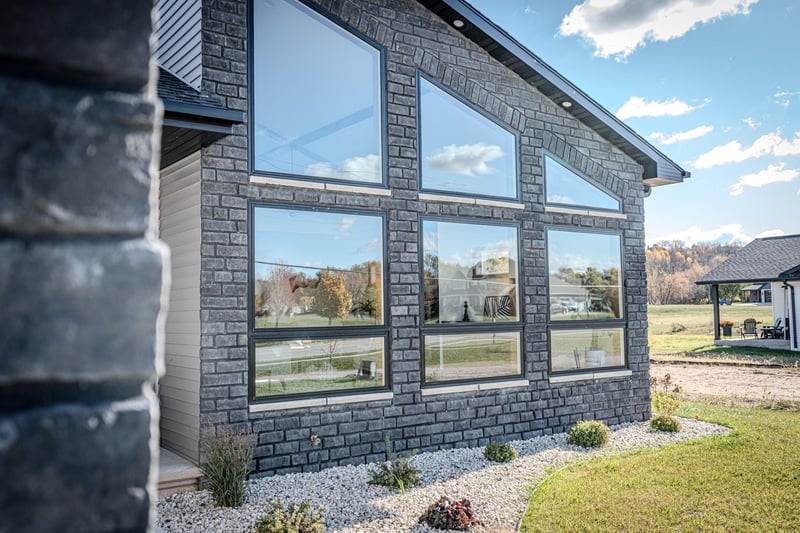 1655 Arnies Ct, De Pere, WI 54115