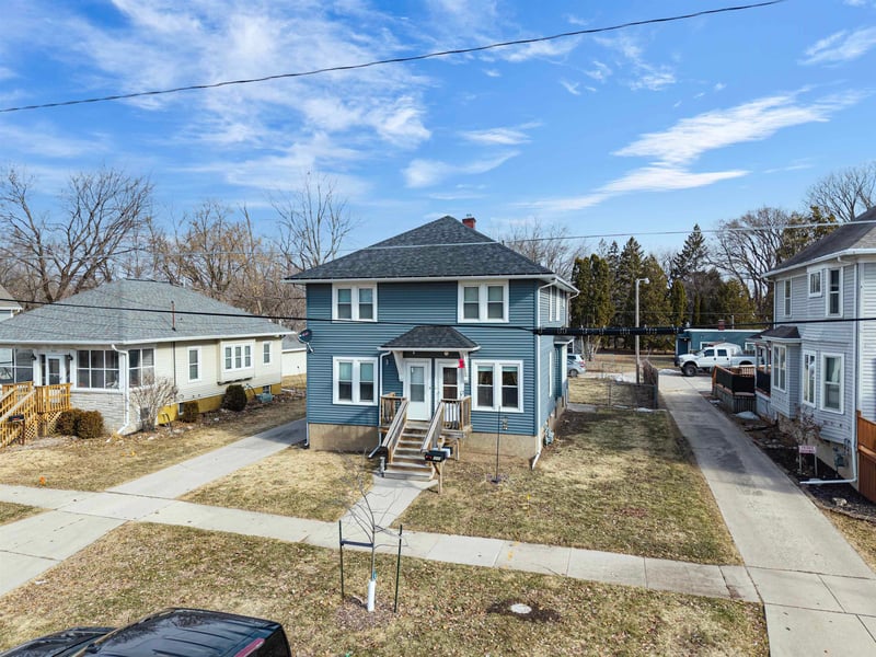 882 Kellogg St, Green Bay, WI 54303