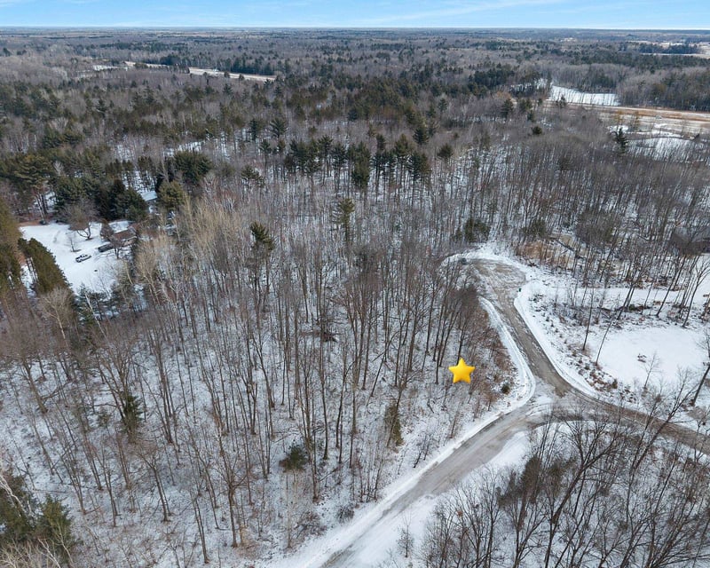 Omega Cir #12, Abrams, WI 54101