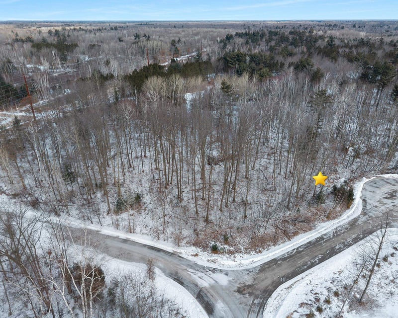 Omega Cir #13, Abrams, WI 54101