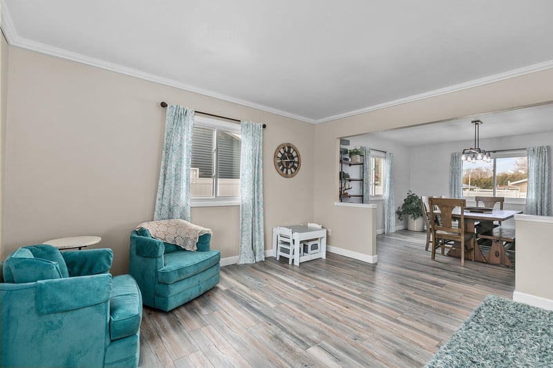 533 Canterbury Dr, Appleton, WI 54915