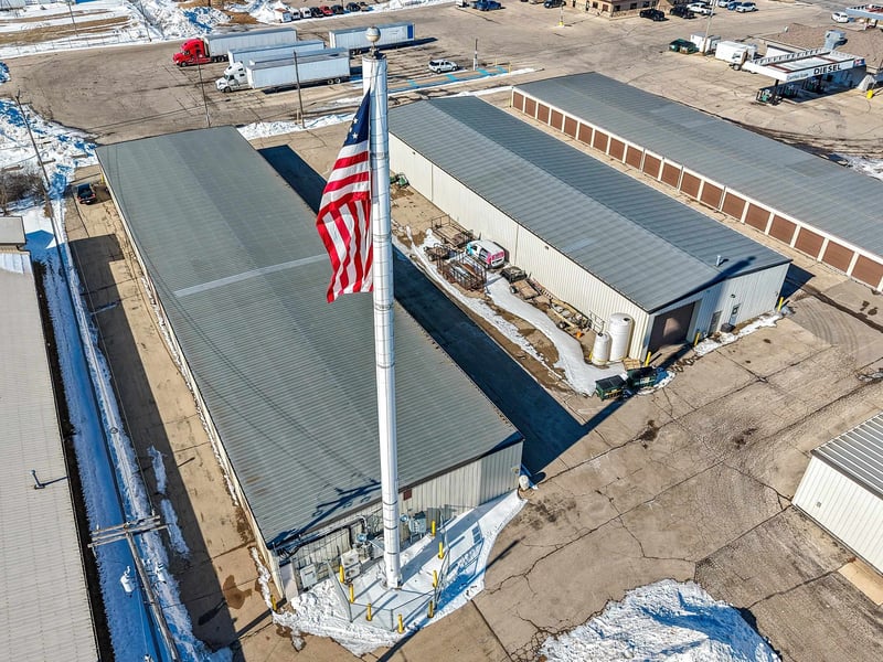 1215 Hickory Farm Ln, Grand Chute, WI 54914