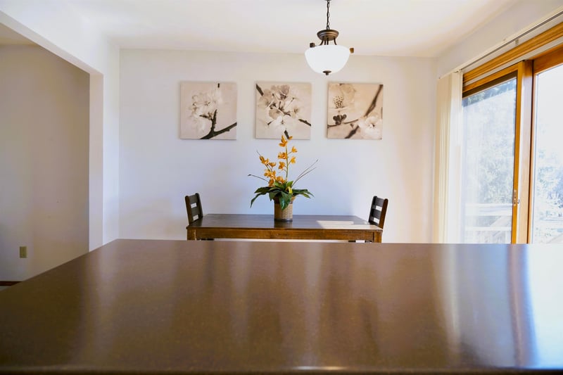 W6127 Colonial Dr, Appleton, WI 54914