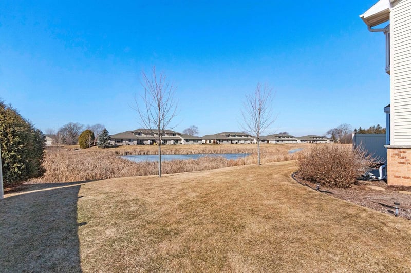 2198 Broadway St, De Pere, WI 54115-3297