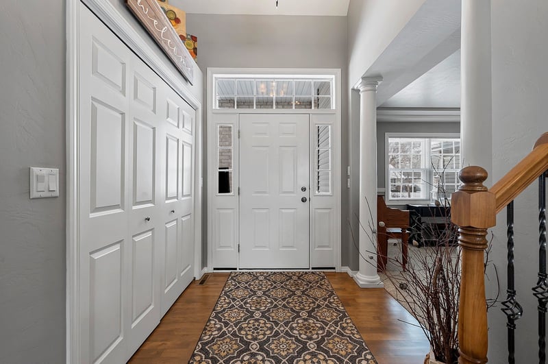 654 Rock River Cir, De Pere, WI 54115