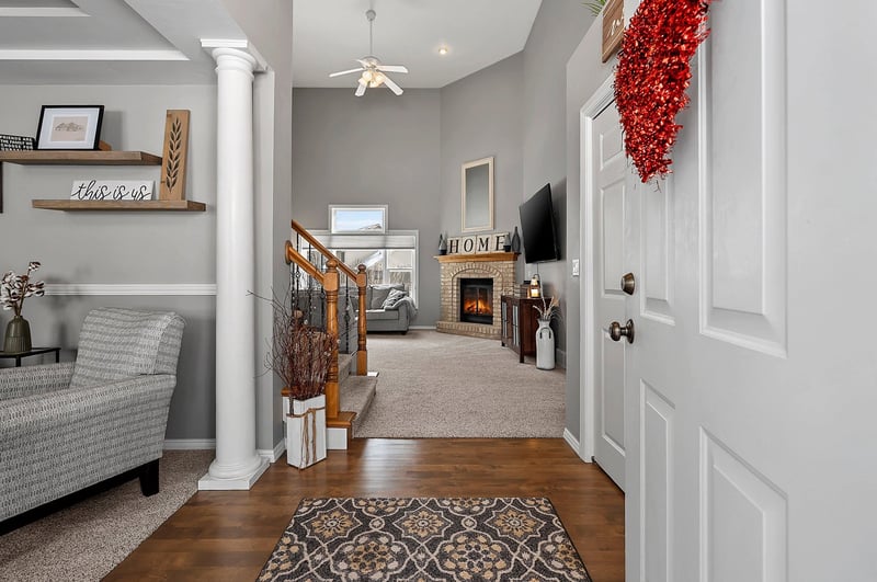 654 Rock River Cir, De Pere, WI 54115