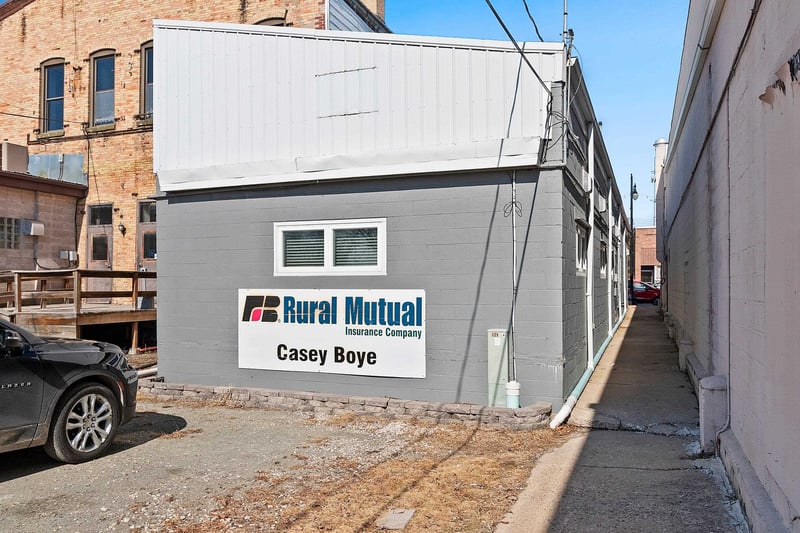 1124 Main St, Oconto, WI 54153