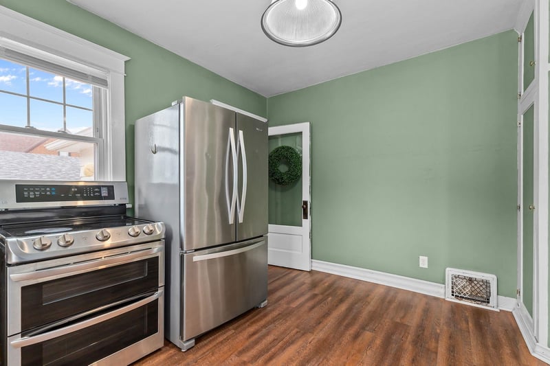 303 Outagamie St, Appleton, WI 54914