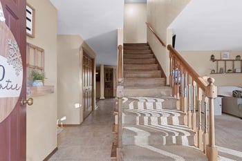 2441 Ingold Ct, Green Bay, WI 54313-0000