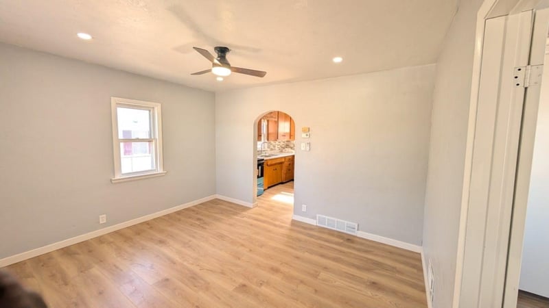 1545 7th St, Green Bay, WI 54304