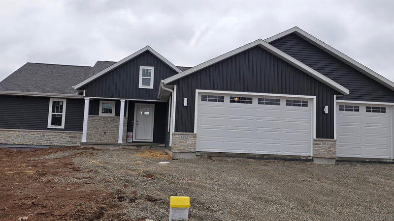 1626 Founders St, Neenah, WI 54956