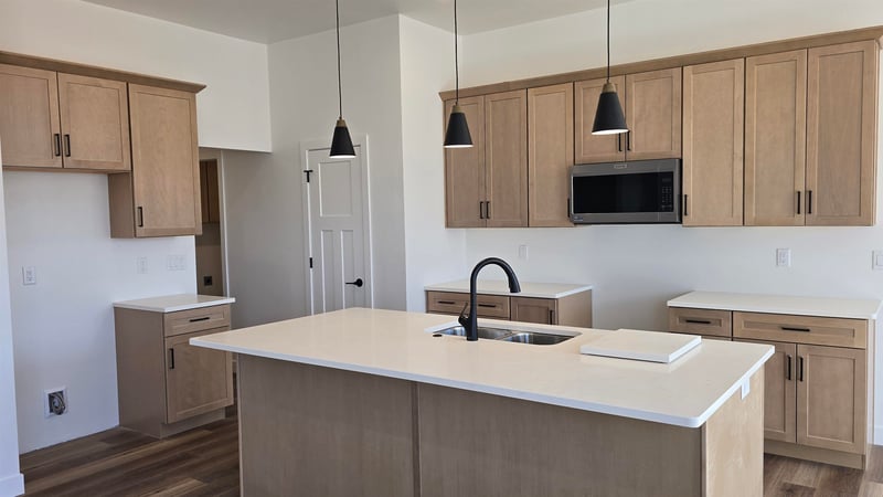 1765 Loyal Dr, Neenah, WI 54956