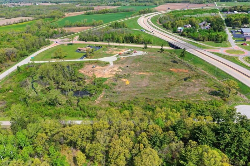 341 Badger Ct, Oconto, WI 54153