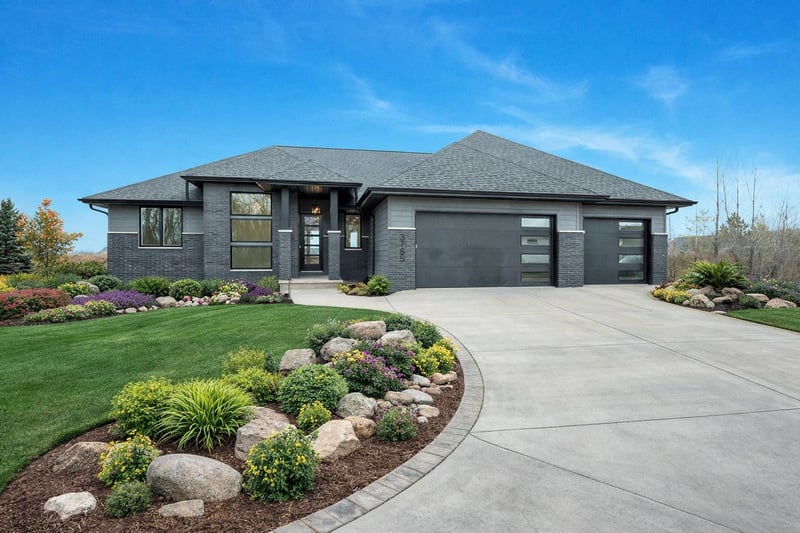 3785 Beachmont Rd, De Pere, WI 54115