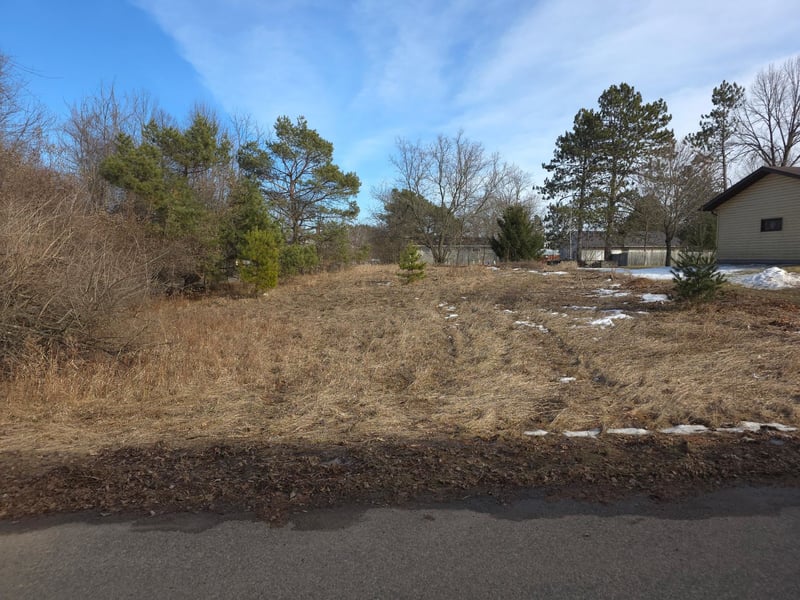 Knoke St #1, Gresham, WI 54128