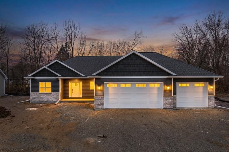 N3937 Wettering Way, Freedom, WI 54130