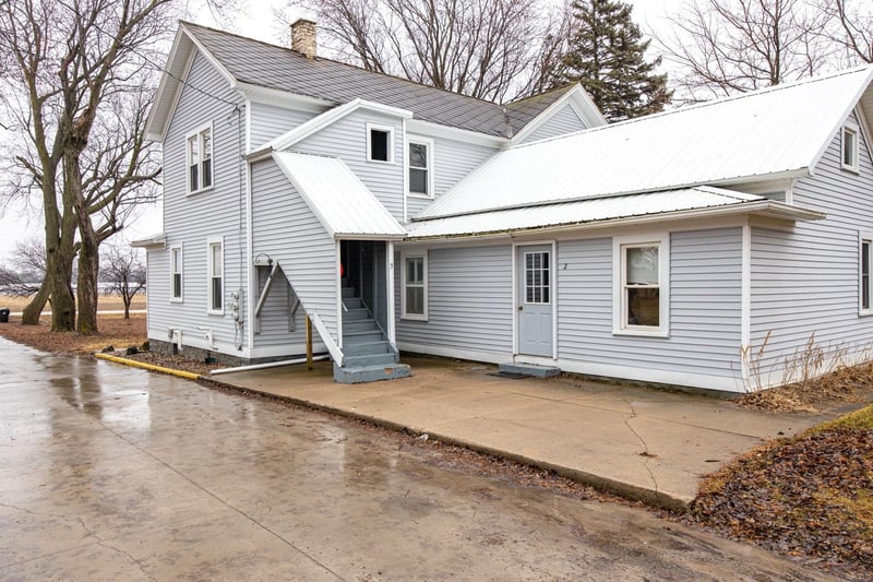 9651 Clayton Ave, Neenah, WI 54956