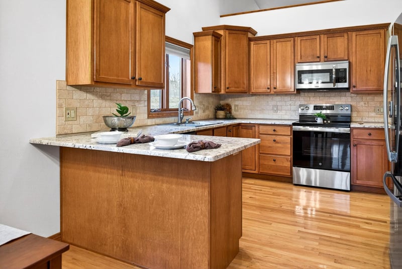 1831 Sylvan Ave, Appleton, WI 54915-5877