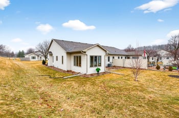 1831 Sylvan Ave, Appleton, WI 54915-5877