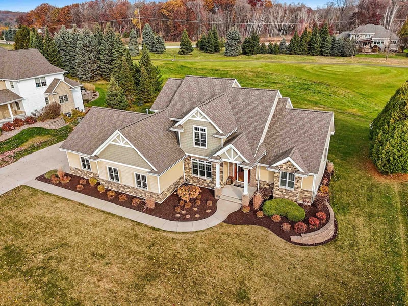 1336 Sedona Cir, Oneida, WI 54155
