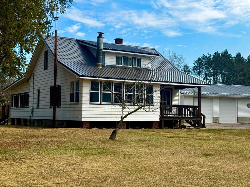 13890 State Hwy 32, Mountain, WI 54149-9999