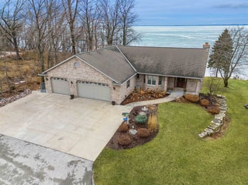 N6311 Fairy Springs Rd, Stockbridge, WI 54129-9380