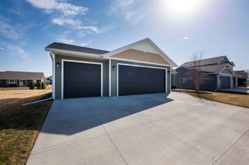 1594 Sage Crossing, Oshkosh, WI 54904-2403