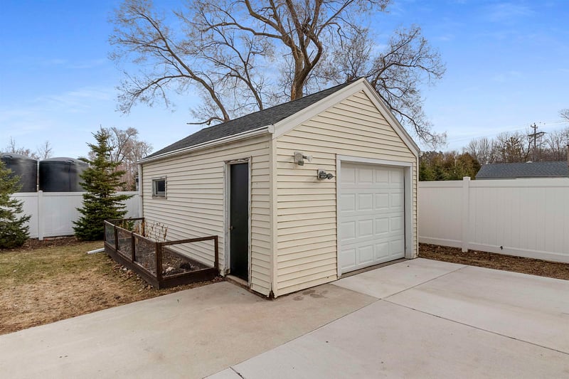 130 Pine St, Denmark, WI 54208