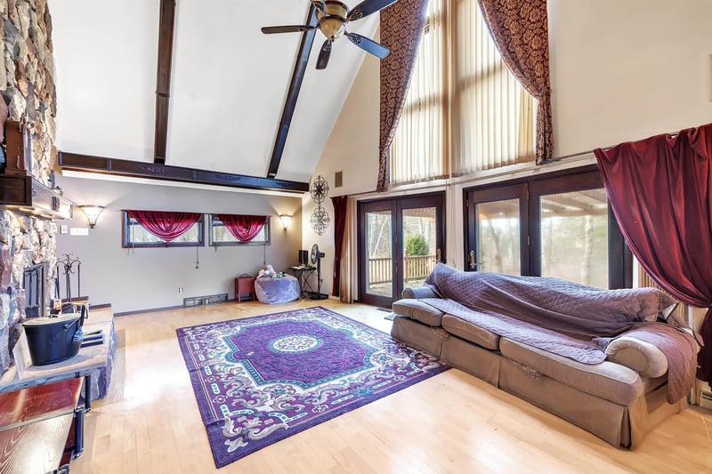 6871 Gregory Ln, Sobieski, WI 54171-9665
