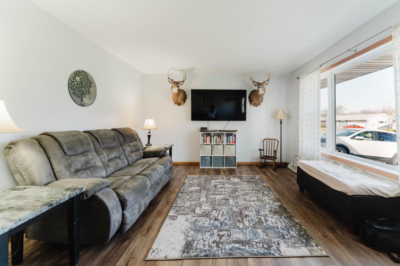 1425 3rd Ave, Oshkosh, WI 54902-5603