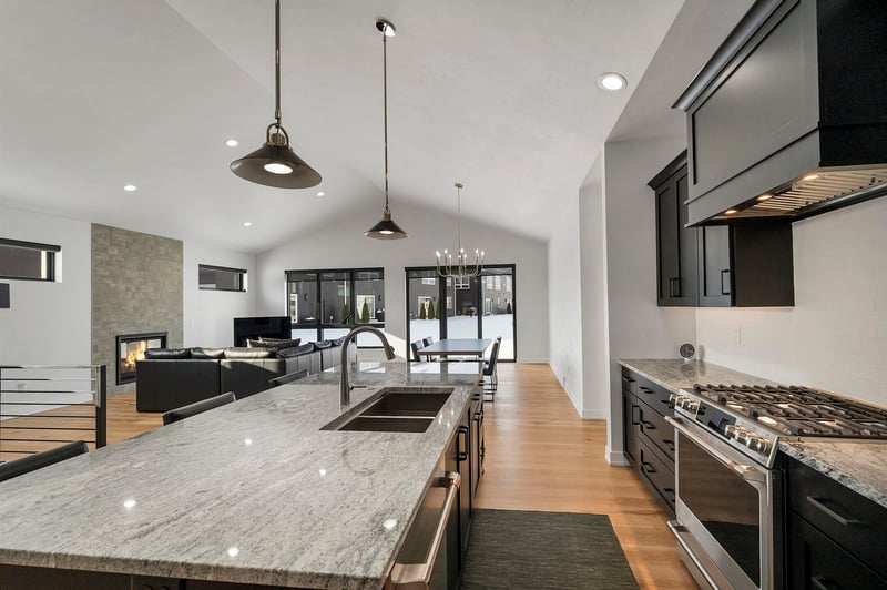 396 Aldon Cir, Green Bay, WI 54304