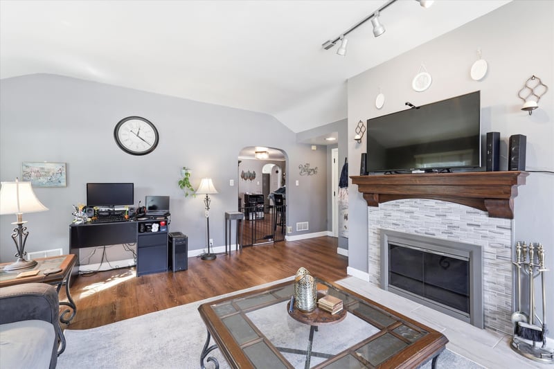 2526 Webster Ave, Green Bay, WI 54301