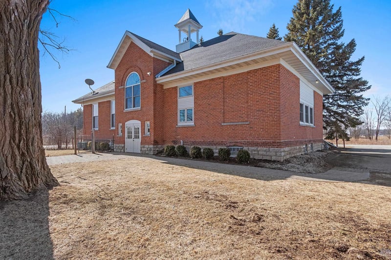 100 Northview Rd, Green Bay, WI 54311