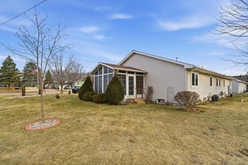1399 South Park Ave, Oshkosh, WI 54902
