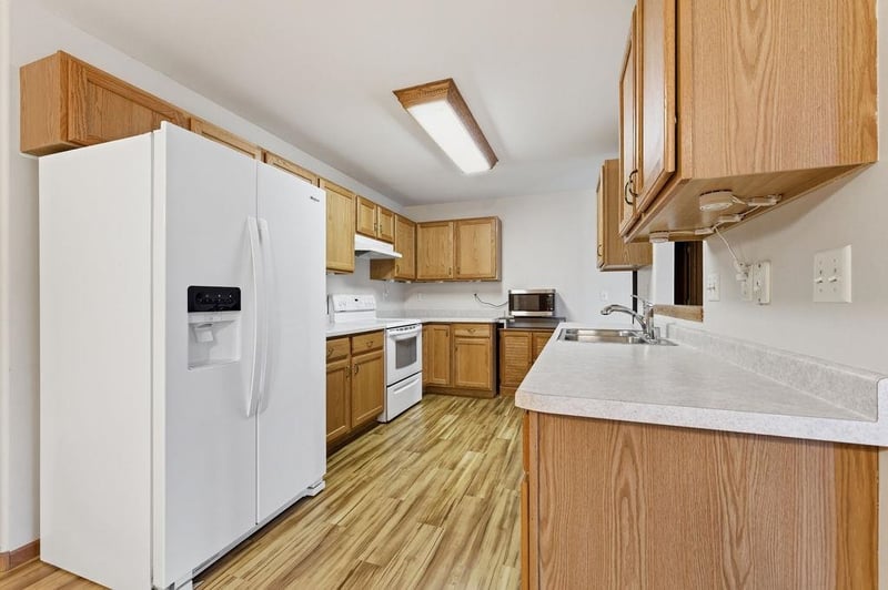 1399 South Park Ave, Oshkosh, WI 54902