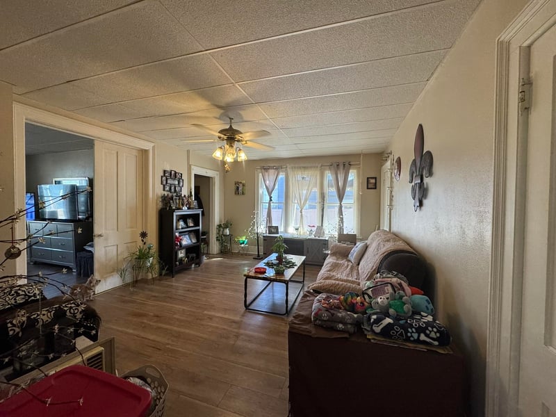 615 Mt Vernon St, Oshkosh, WI 54901-2565