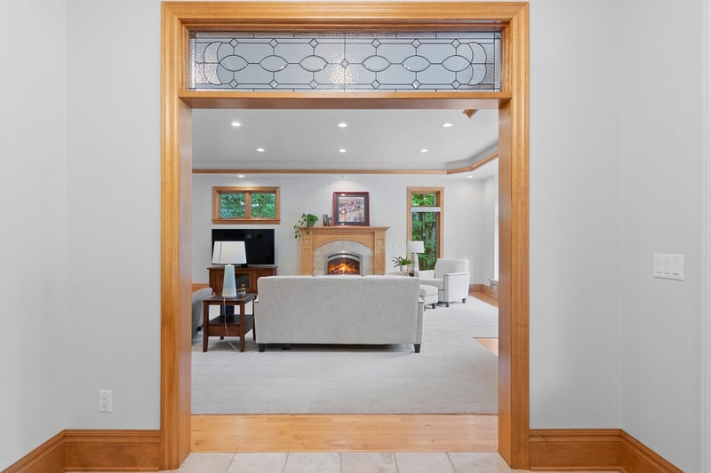 2920 Parkwood Dr, Green Bay, WI 54313