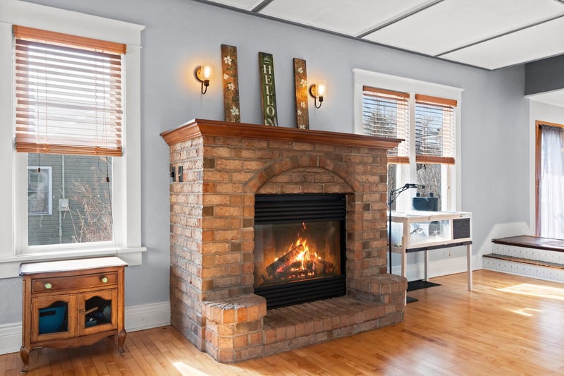 1525 Clark St, Appleton, WI 54911