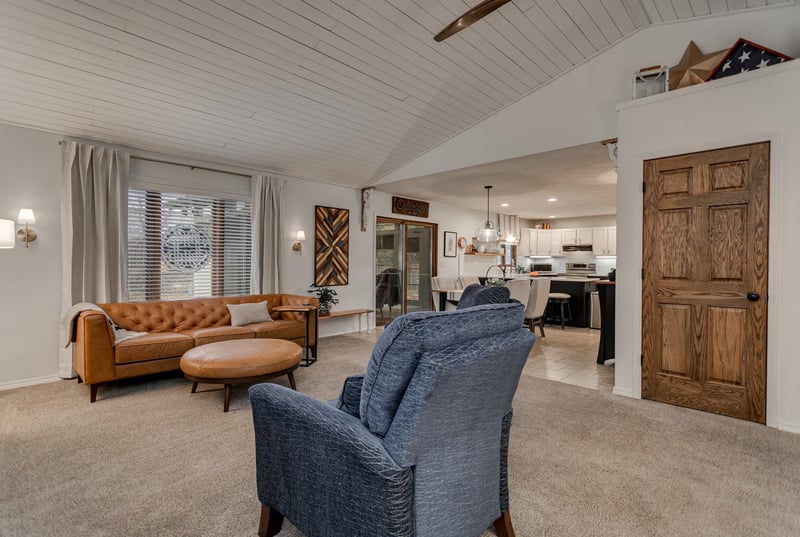 30 Weatherstone Dr, Appleton, WI 54914